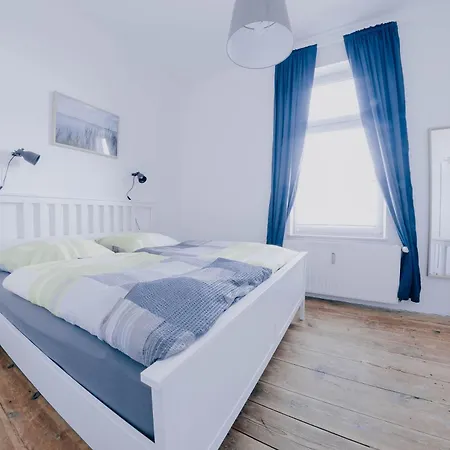 Zur See, Whg Schaluppe Apartman *