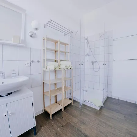 Zur See, Whg Schaluppe *